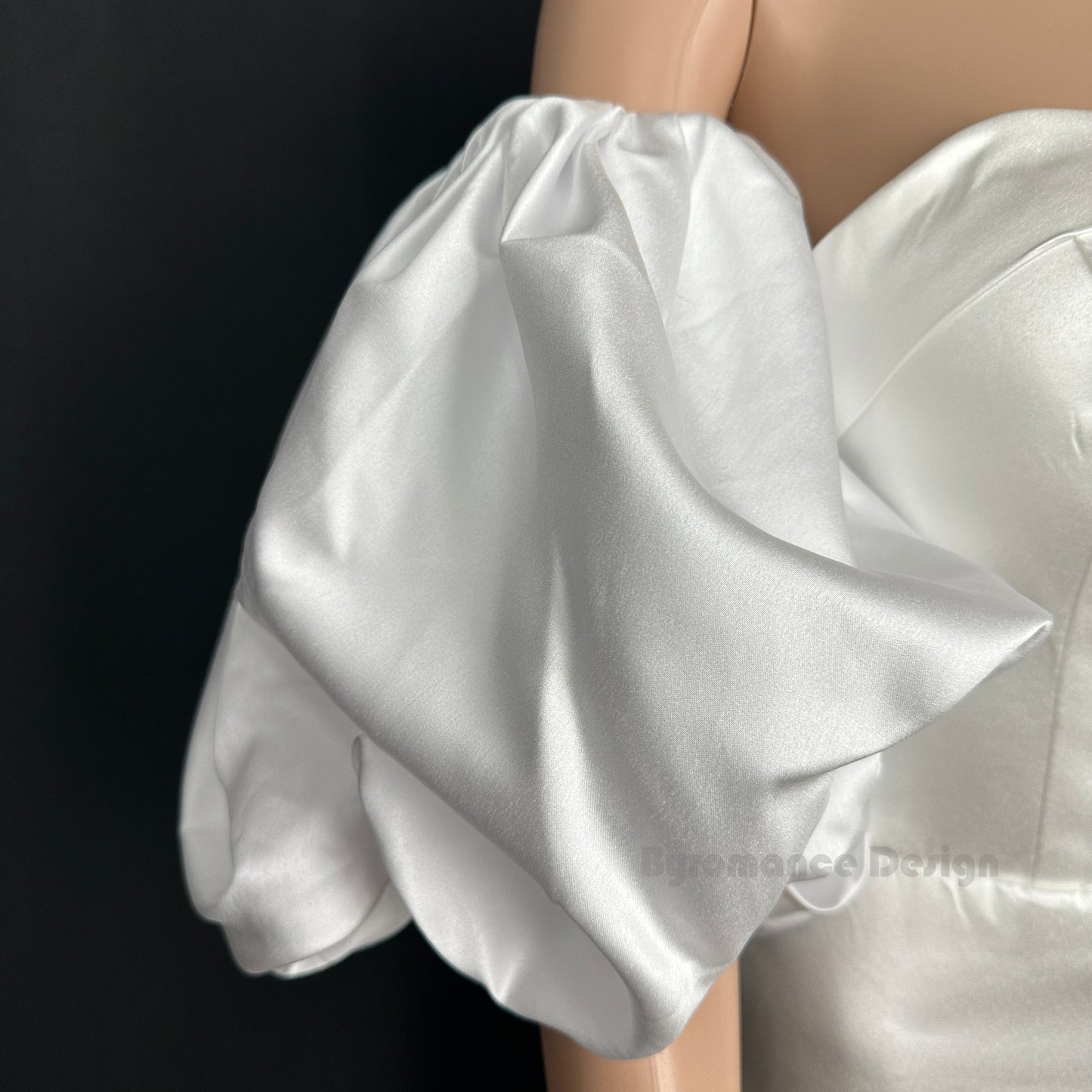 EMZLABY Customized satin big puff detach bridal sleeve BYRD50