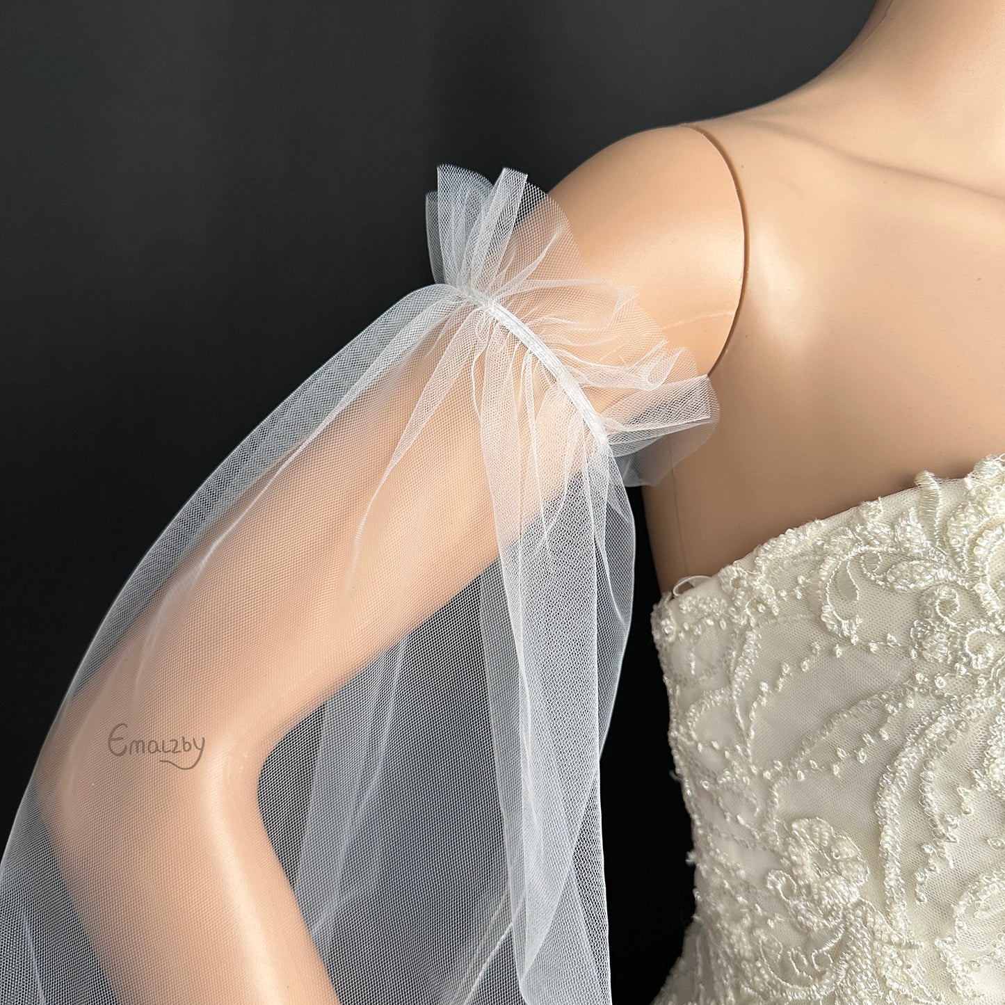 EMALZBY classic perspectiver sheer tulle detach bridal sleeve