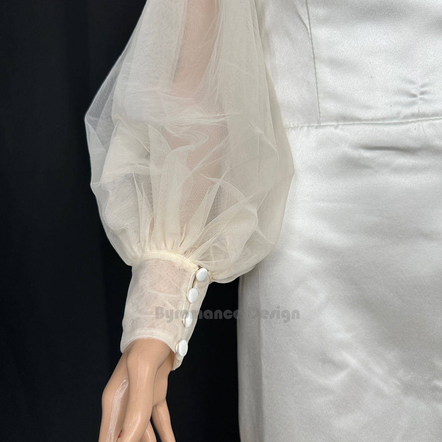 almond color tulle detach wedding sleeve, button up bridal sleeve