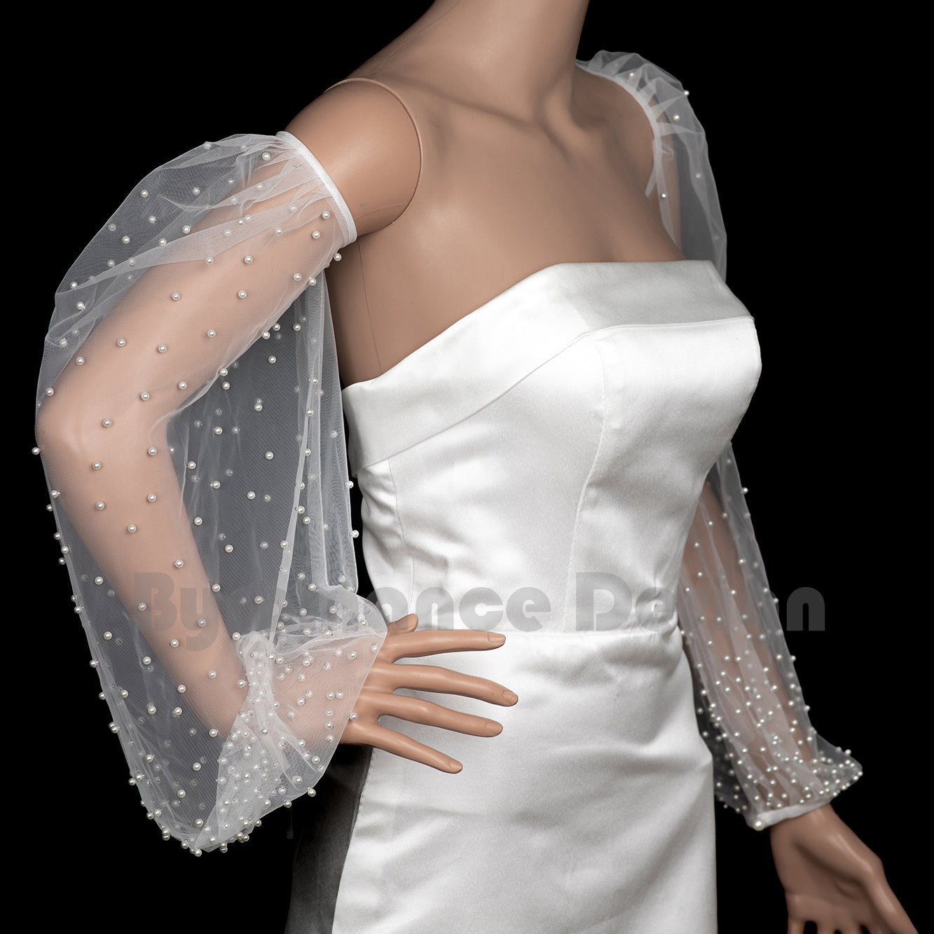 Handmade  customized pearl weeding sleeve