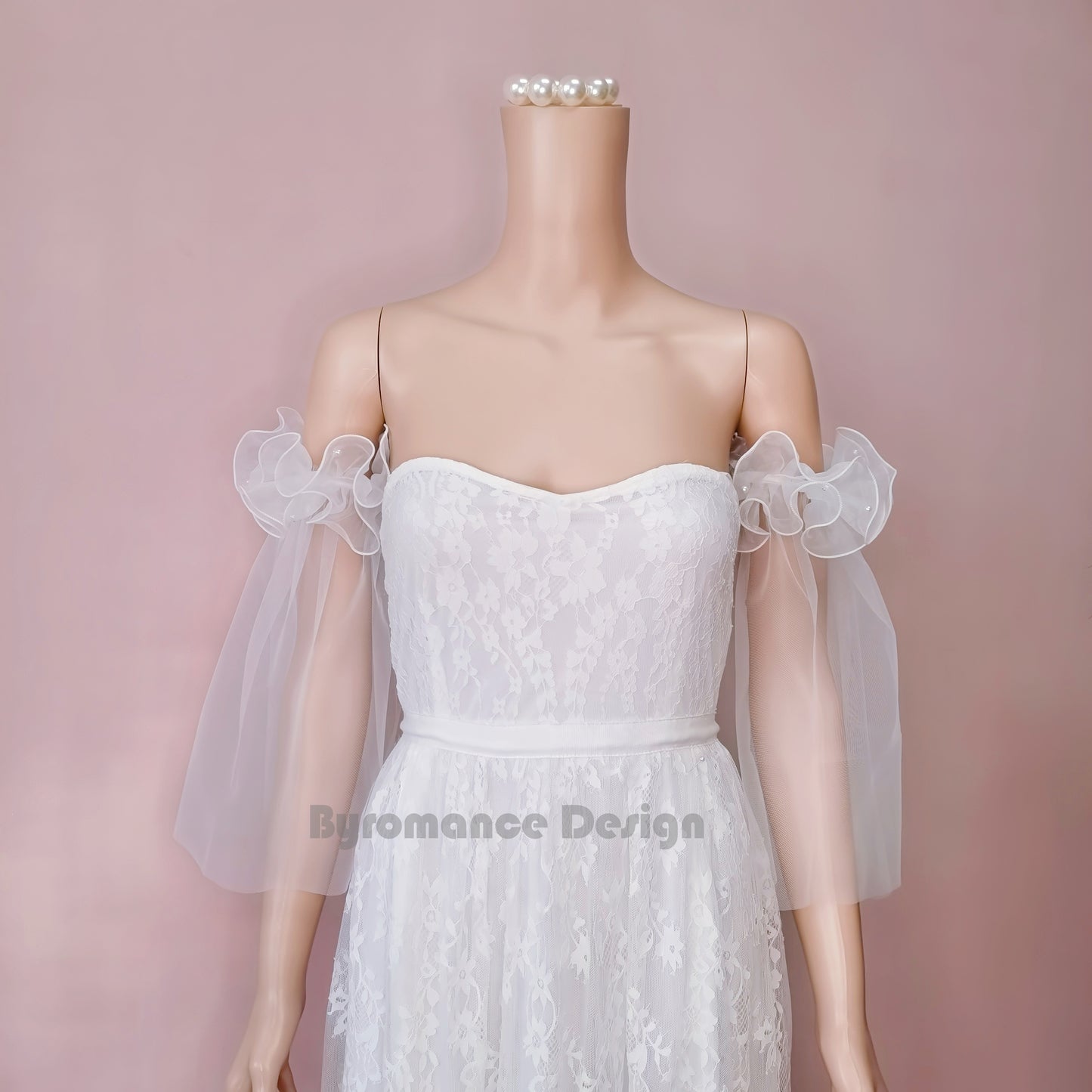 pure tulle and glitter tulle match wedding sleeve with lace edge
