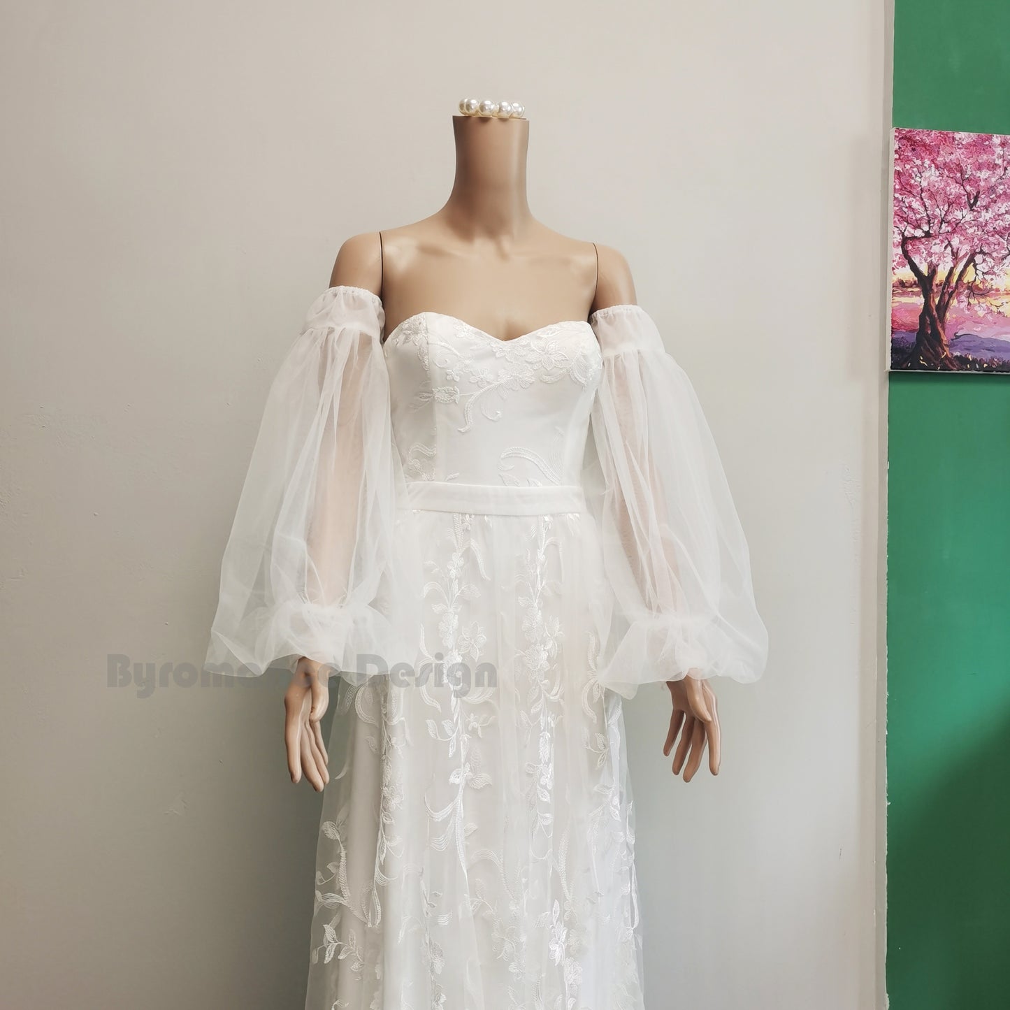 long sheer tulle detach sleeve for wedding dress