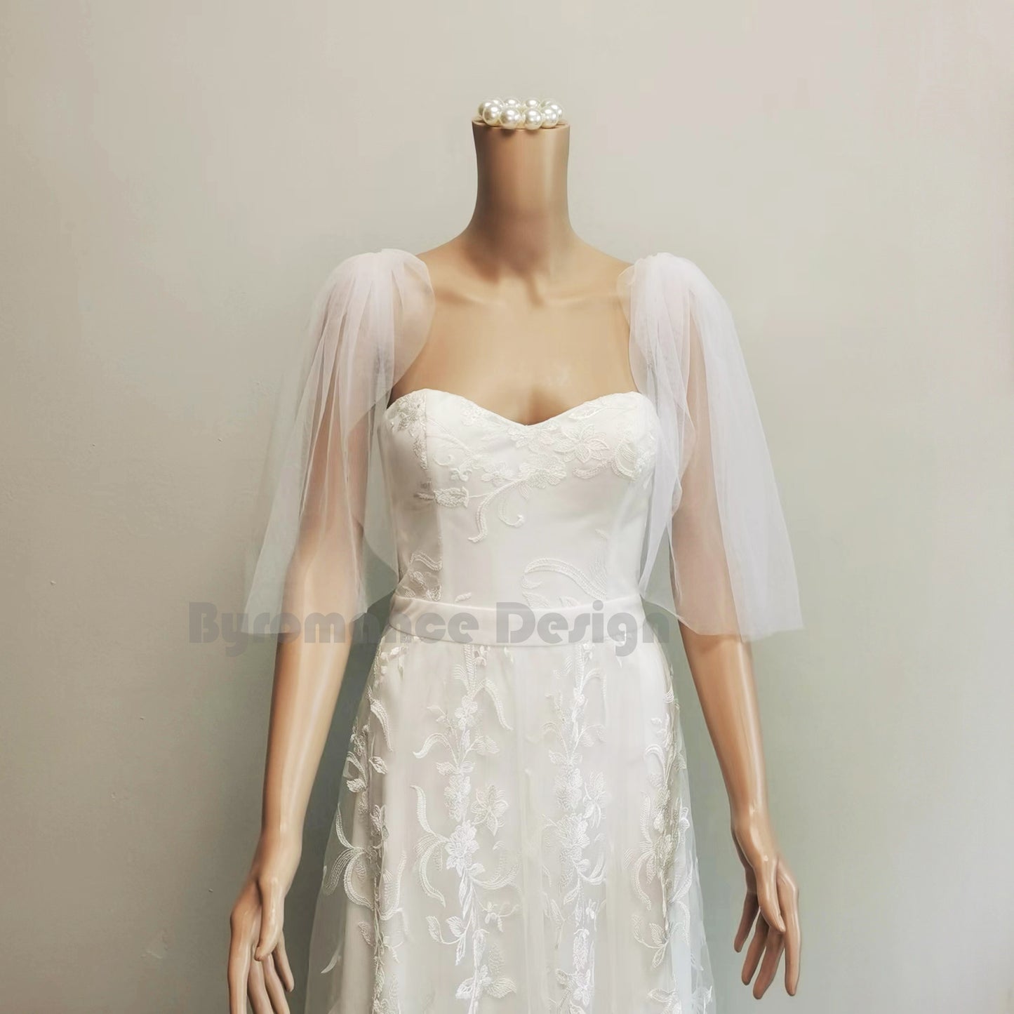 shoulder veil wedding dress