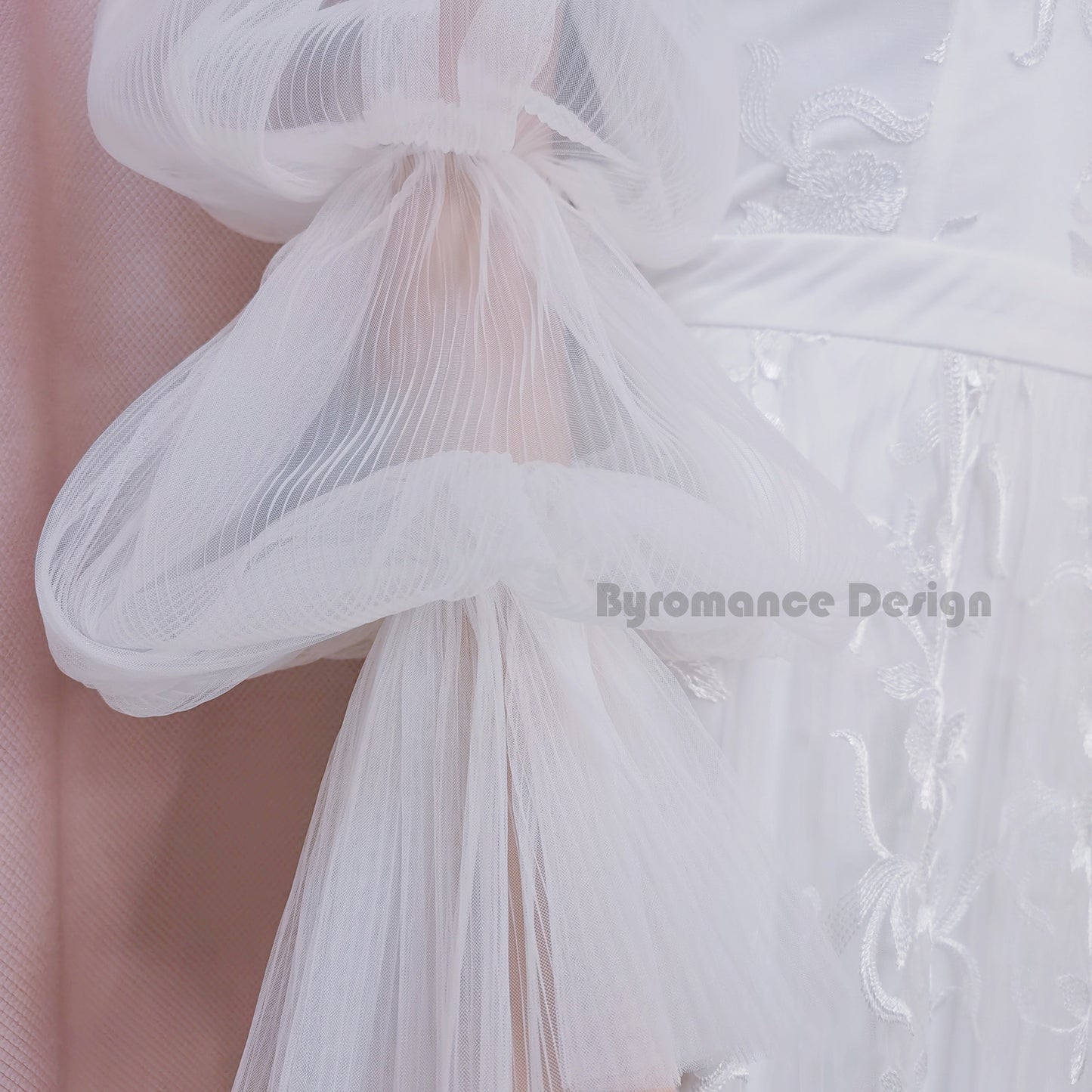 Long puffy four Ring off shoulder detachable wedding sleeves