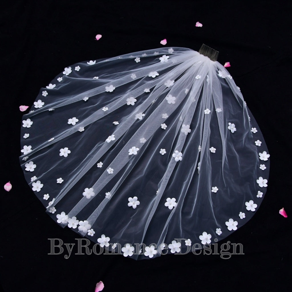 handmade 3D pearl flower tulle wedding veil